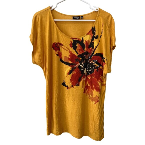 Apt 9 Top Size XL Floral Short Sleeve Scoop Neck Yellow Multi Watercolor Sequin - Picture 1 of 6